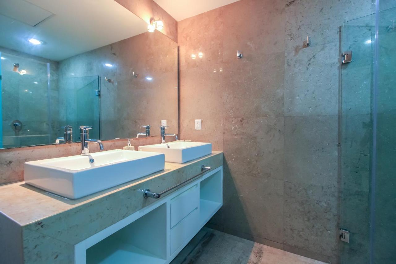 Exceptional 2Story Penthouse With Hot Tub And Rooftop Terrace In Bahia Principe อากุมัล ภายนอก รูปภาพ